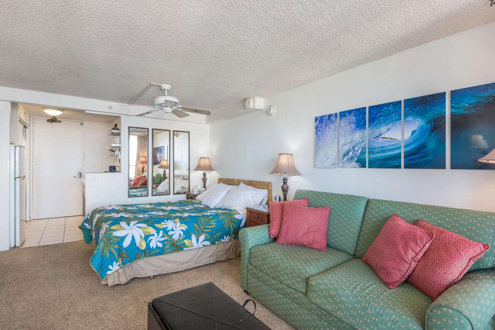 Queen Size Bed & Full Size Sofa Sleeper