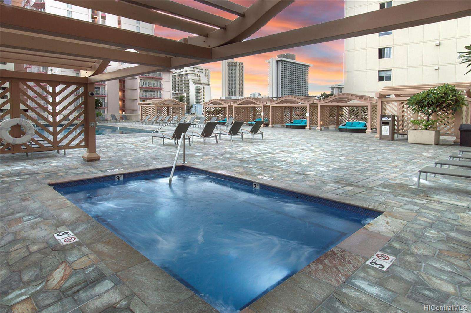6th Floor Hot Tub