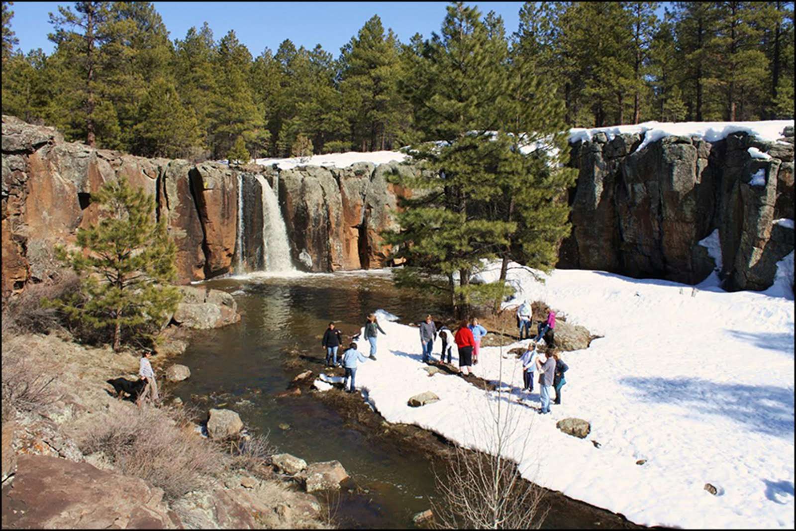 Canyons, Waterfalls and Trails all nearby.