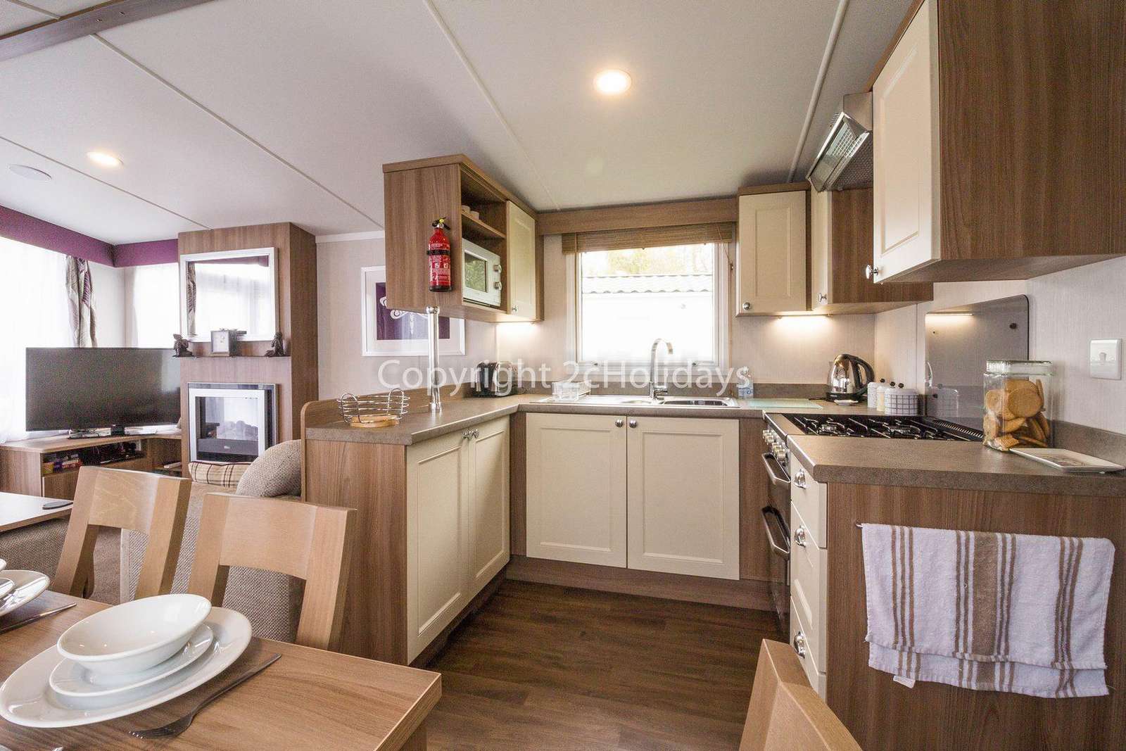 Static home for hire at the Hopton Holiday Village