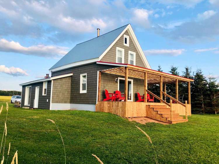 Red Leaf Beach House Preview 0