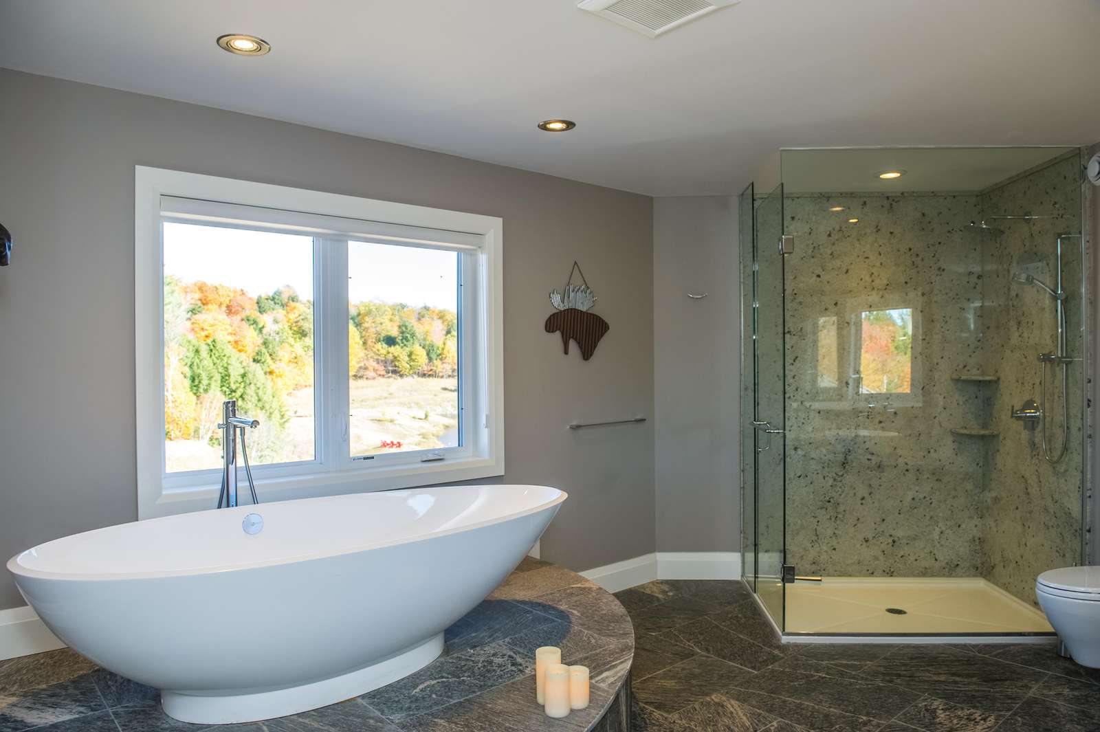 Ensuite