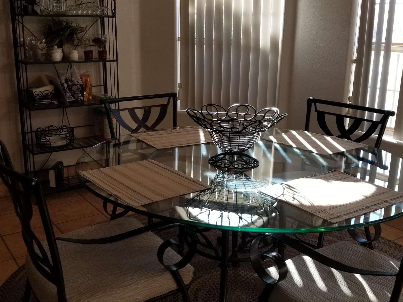 Eat in Dining Room