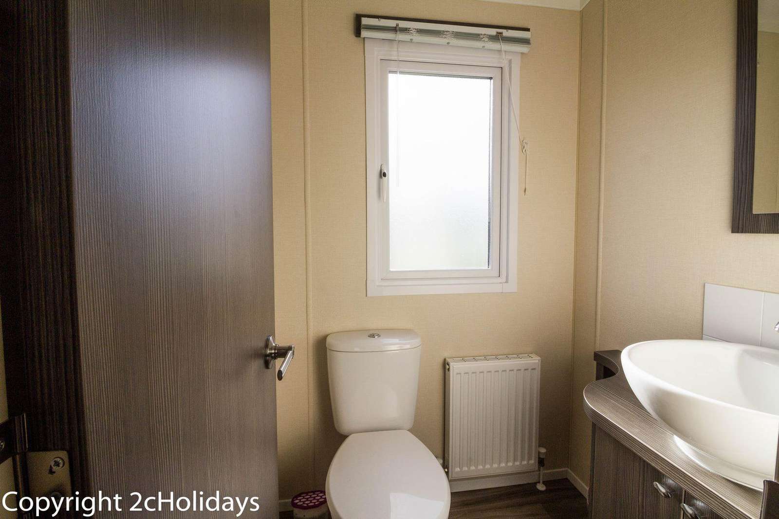 Affordable holidays in Norfolk with 2cHolidays
