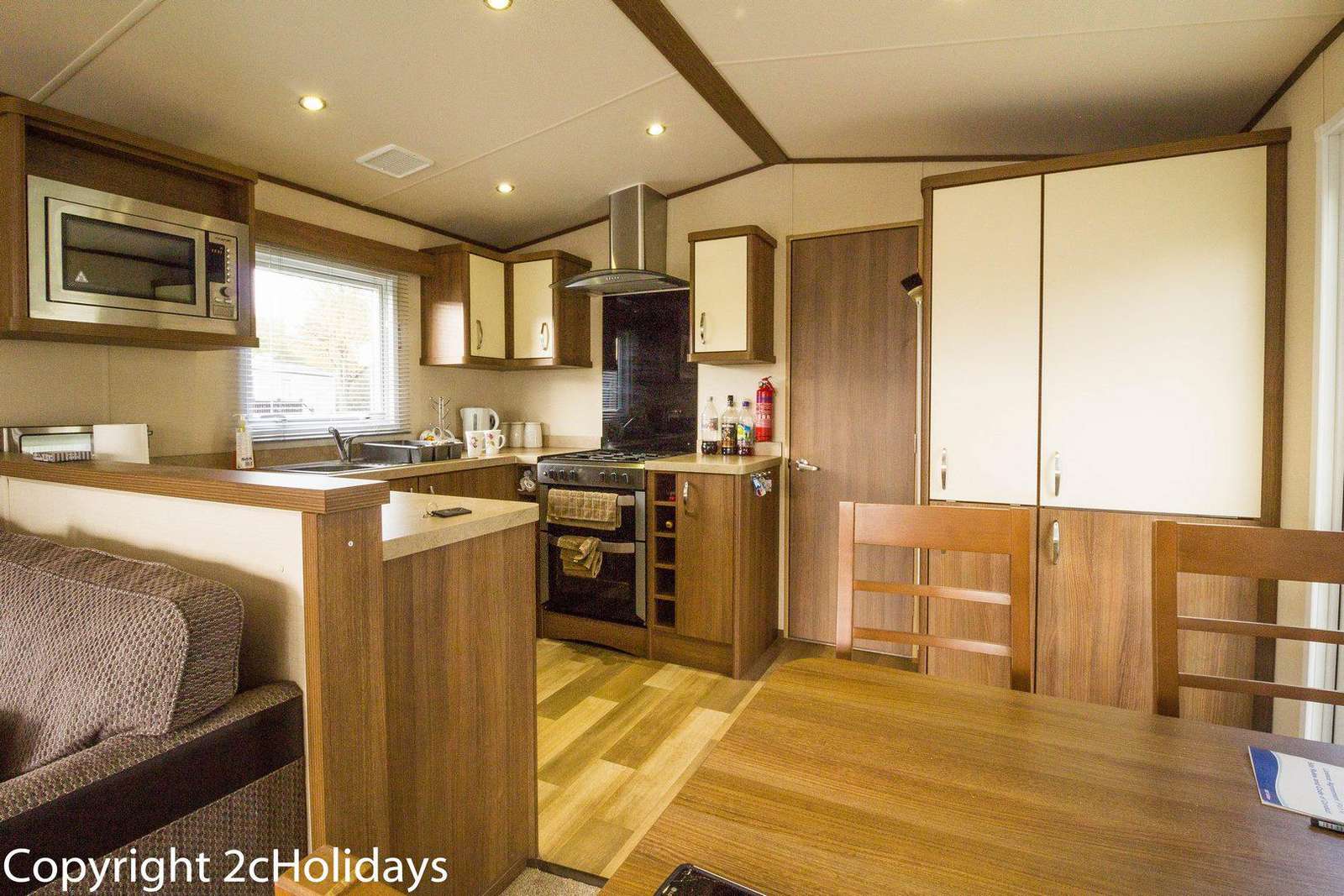 Park Holidays- Carlton Meres Holiday Park, in Saxmundham