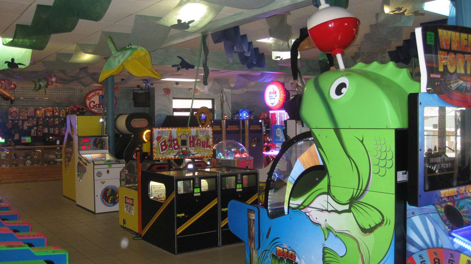 Rec Center many arcade games