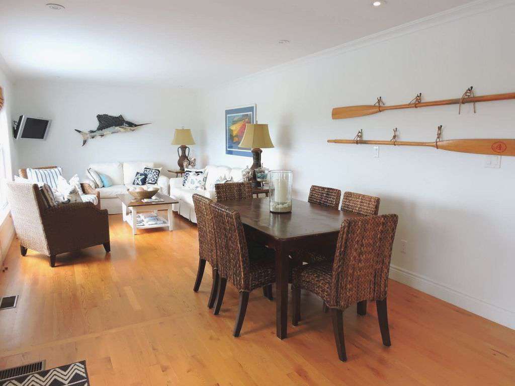 Dining/Living Area