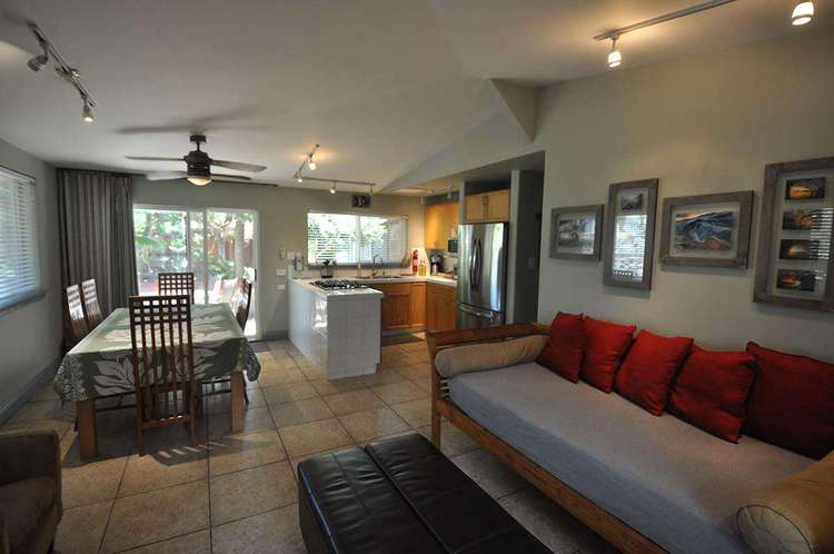 PAPAYA 1: 1bd/1ba at Tiki Moon Villas Preview 0