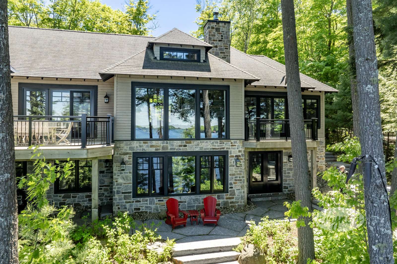 Tall Timbers - Lake Side - property