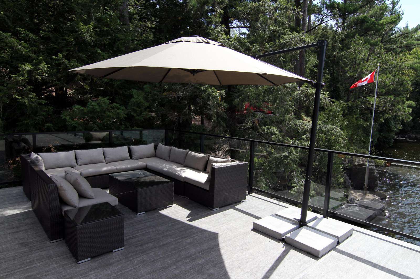 Boathouse Deck