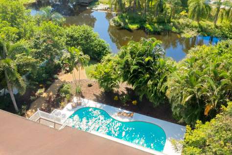 Zweistöckige Villa am See · Northwest Bradenton – Foto 21