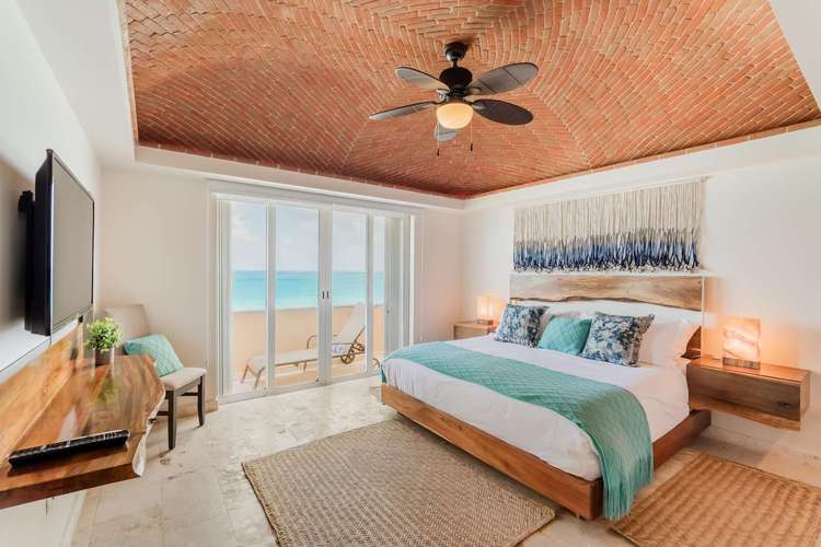 Isla 33 – Three Bedroom Villa 2403/13 Preview 0
