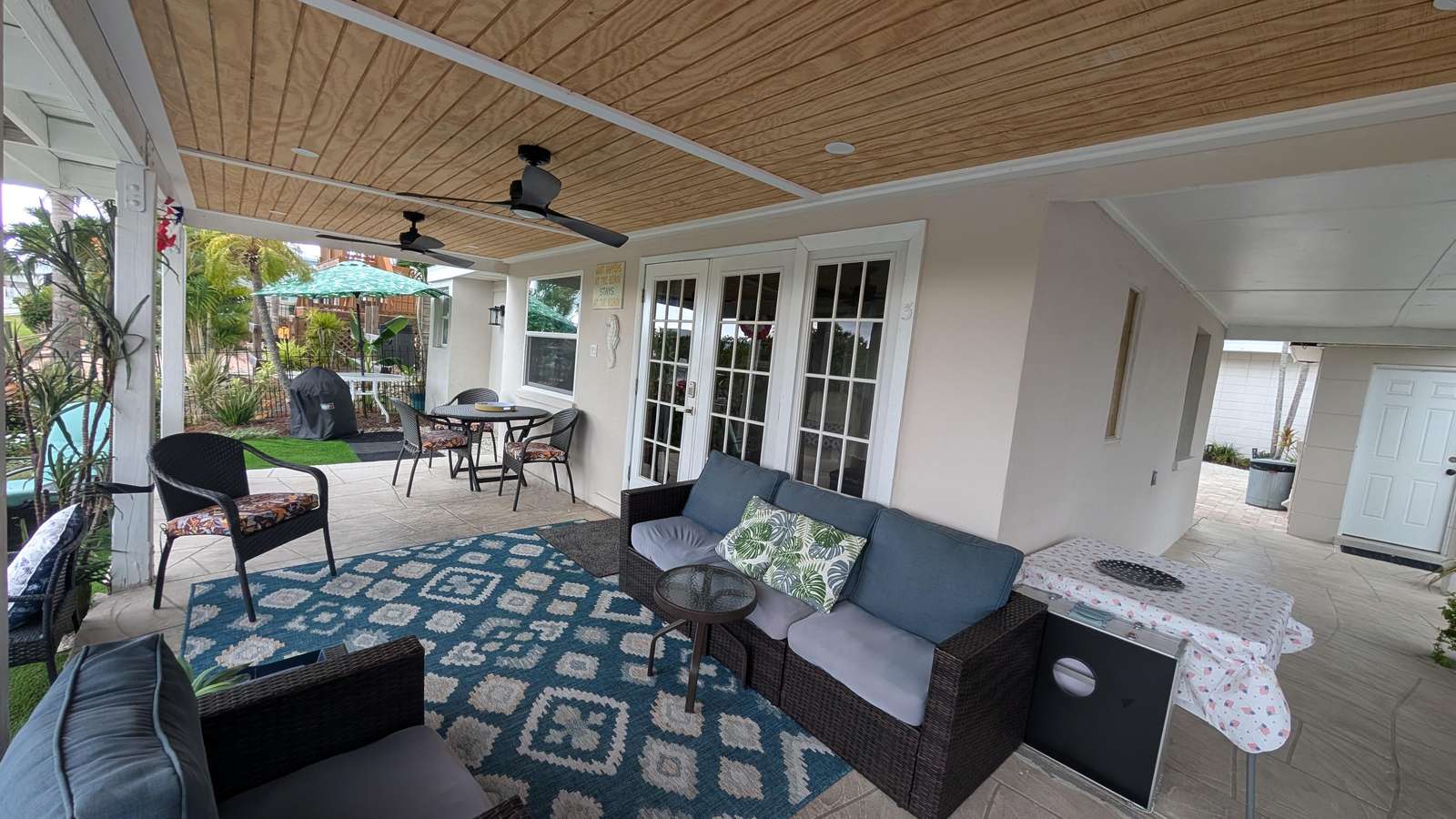 Dockside 1-Bed Villa Preview 0