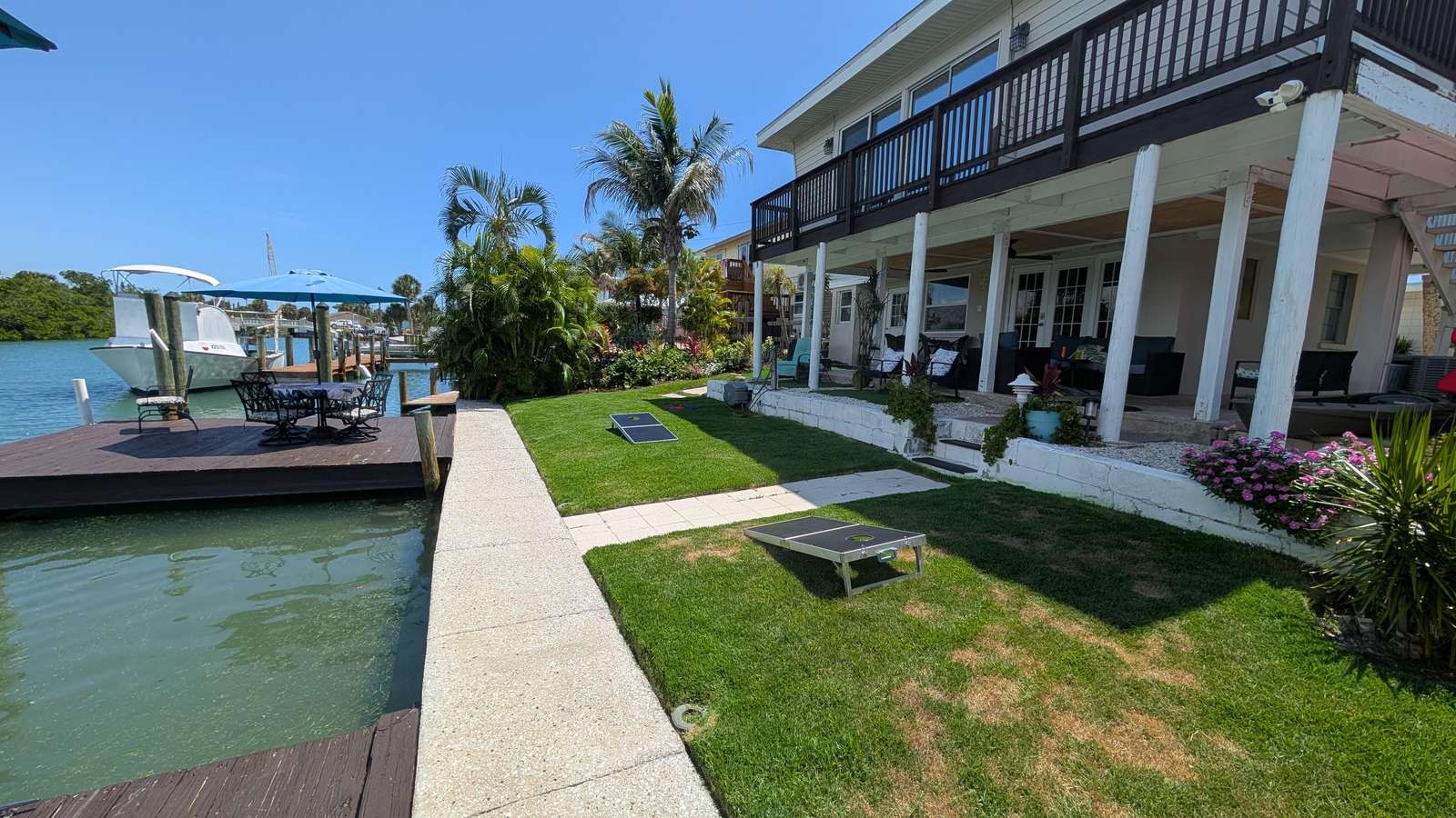 Dockside Penthouse (Bay View) Preview 0