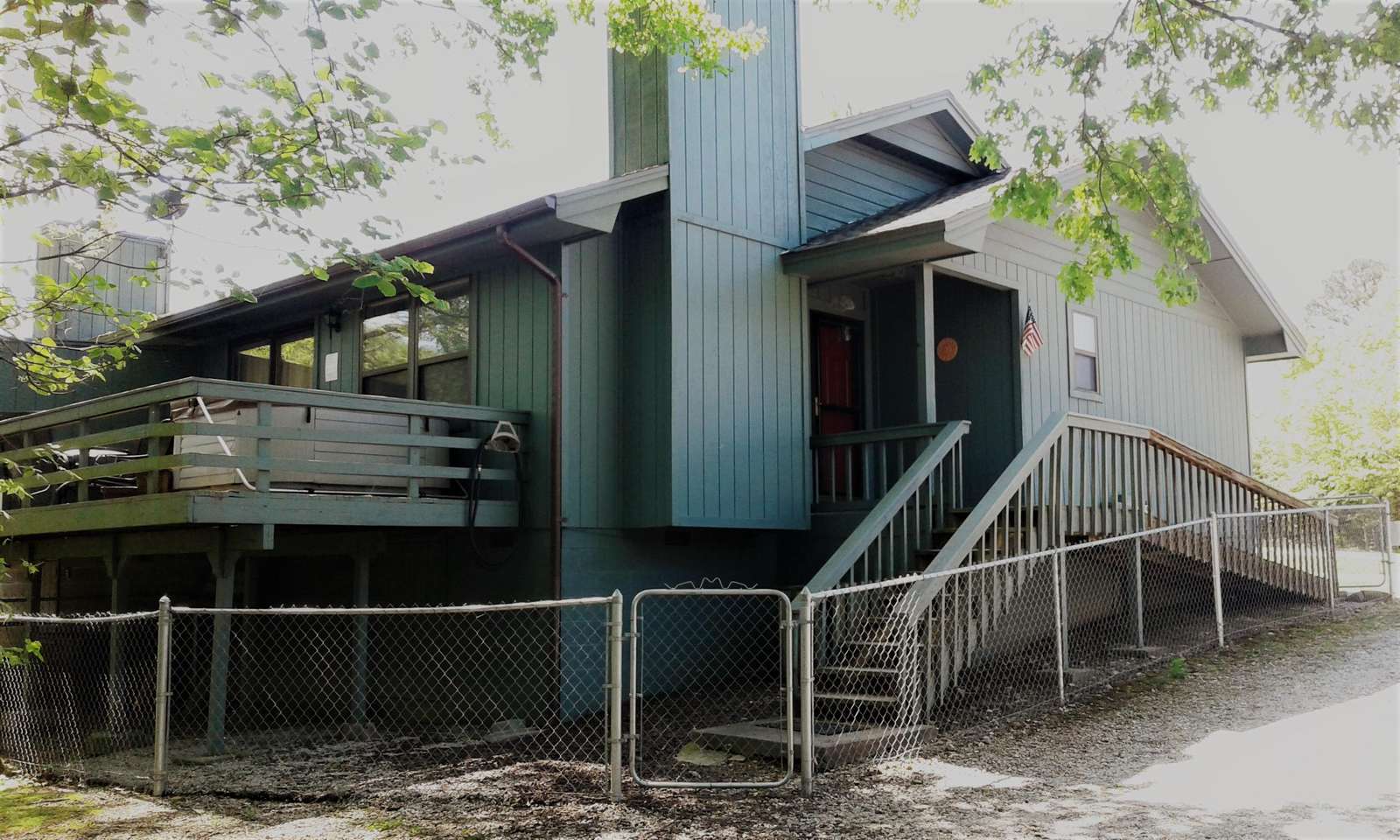 Entry with fenced area.