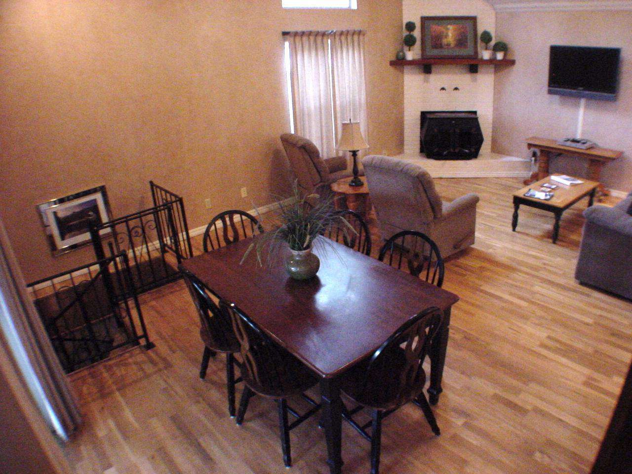 Dining room table