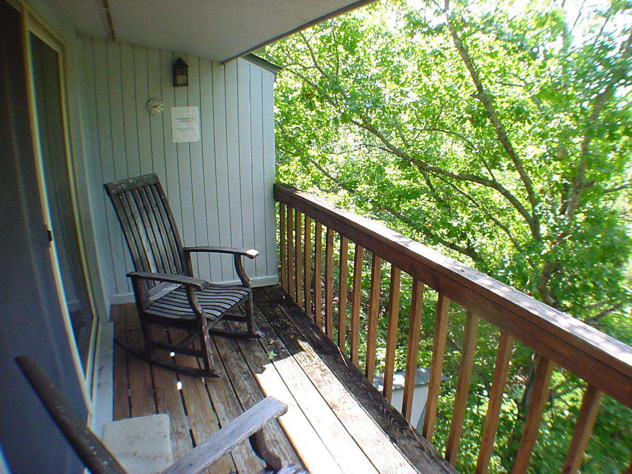 Master bedroom small upper deck