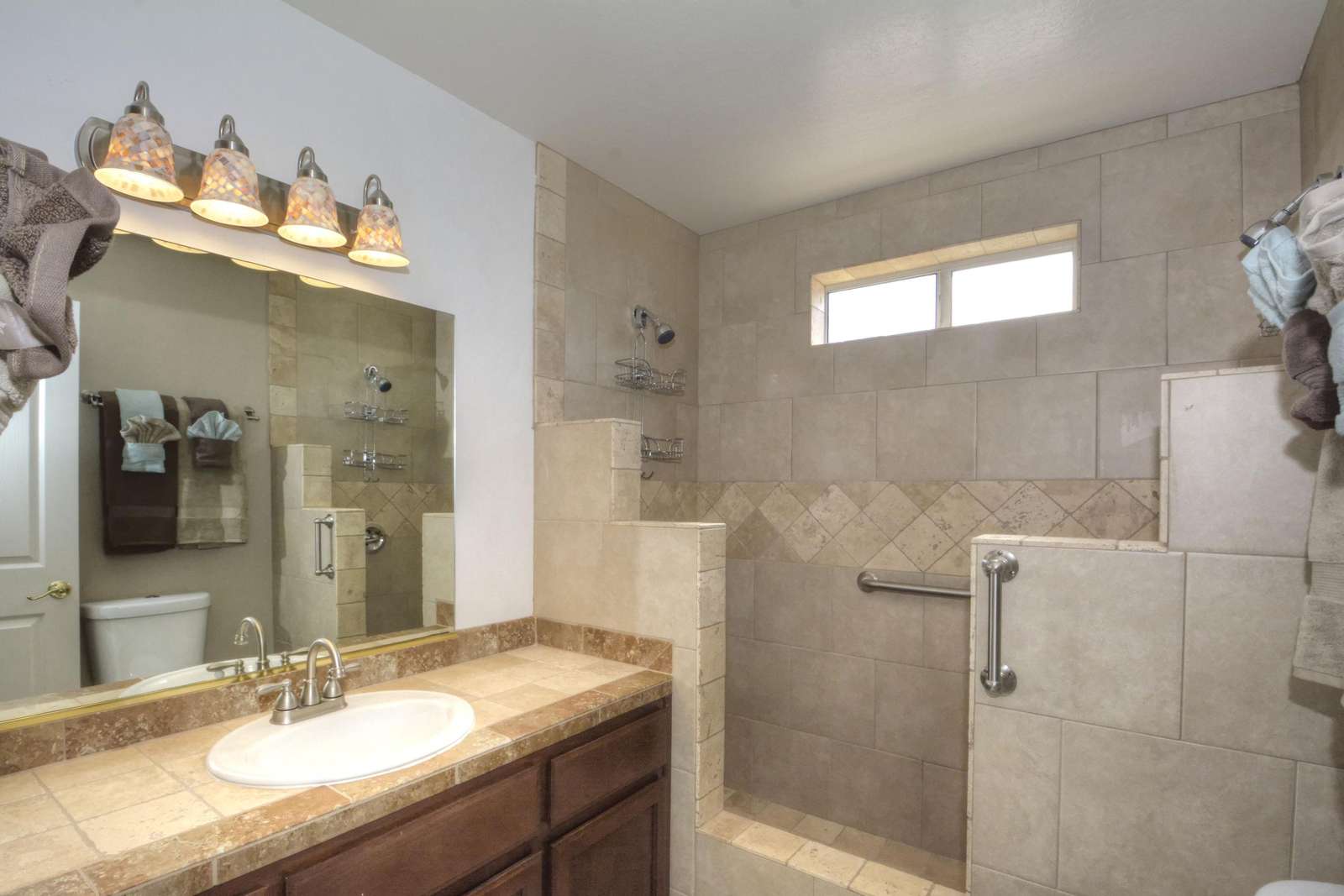 Mstr bathroom