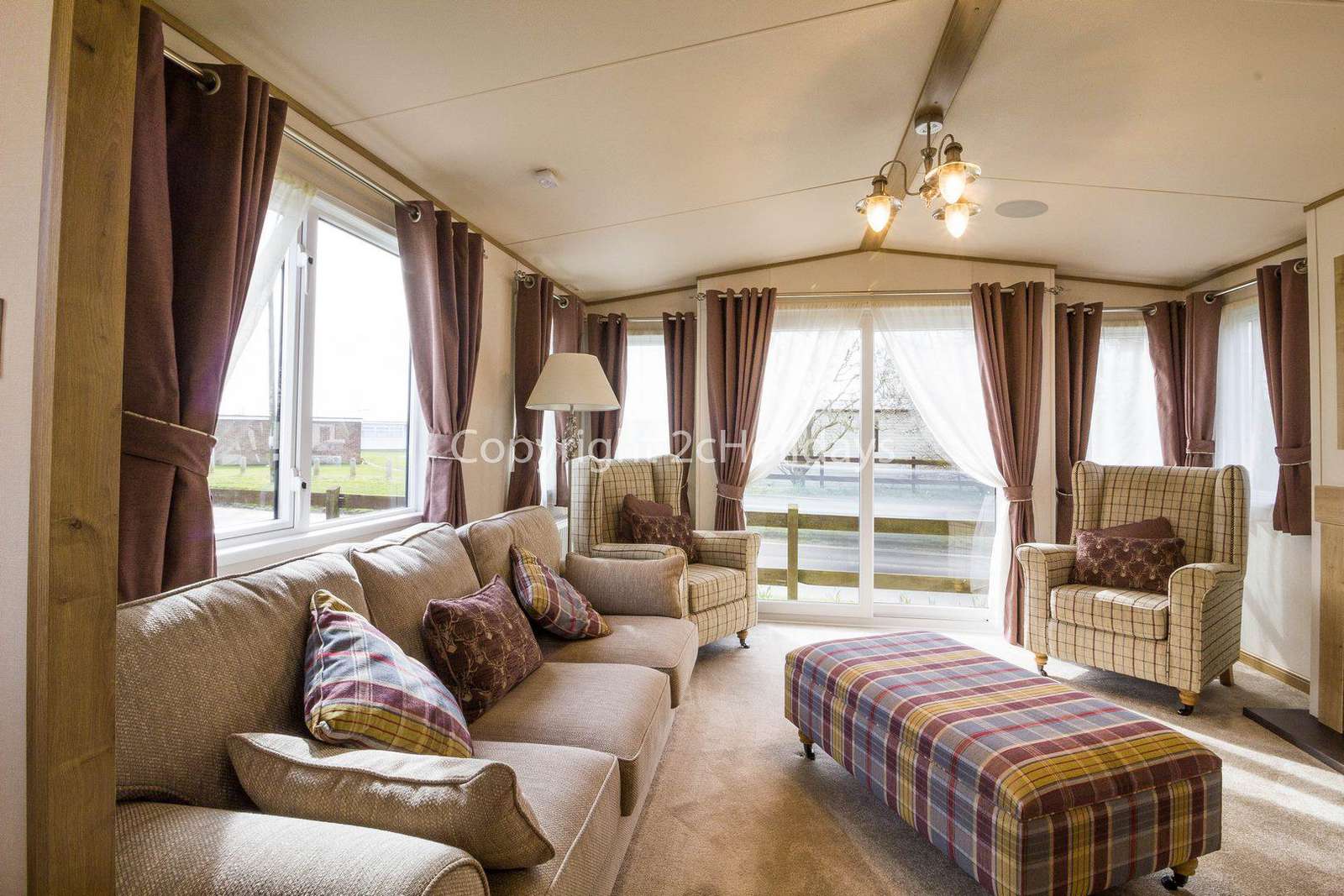 Affordable holidays in Scratby with 2cHolidays
