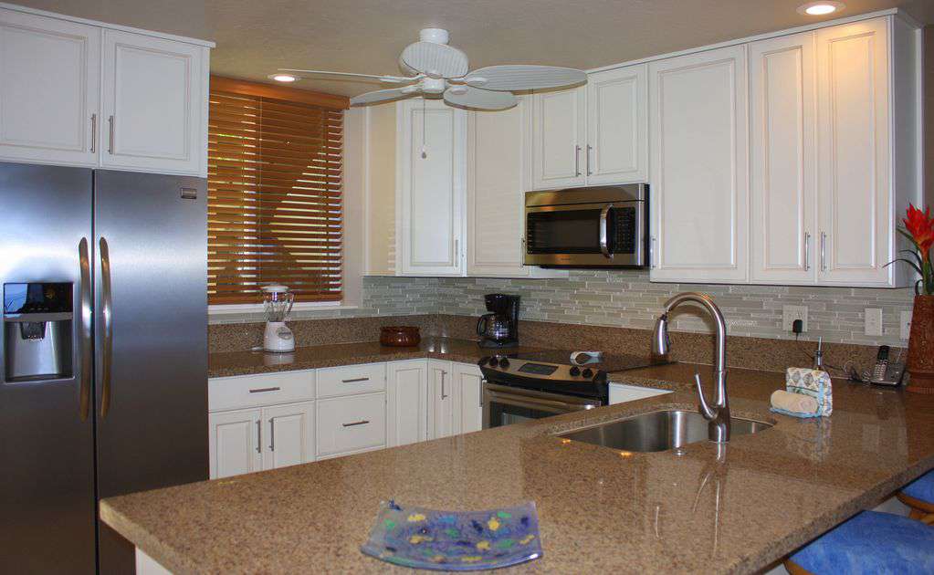 The new kitchen has everything you need to prepare meals & snacks, bar seats 4.