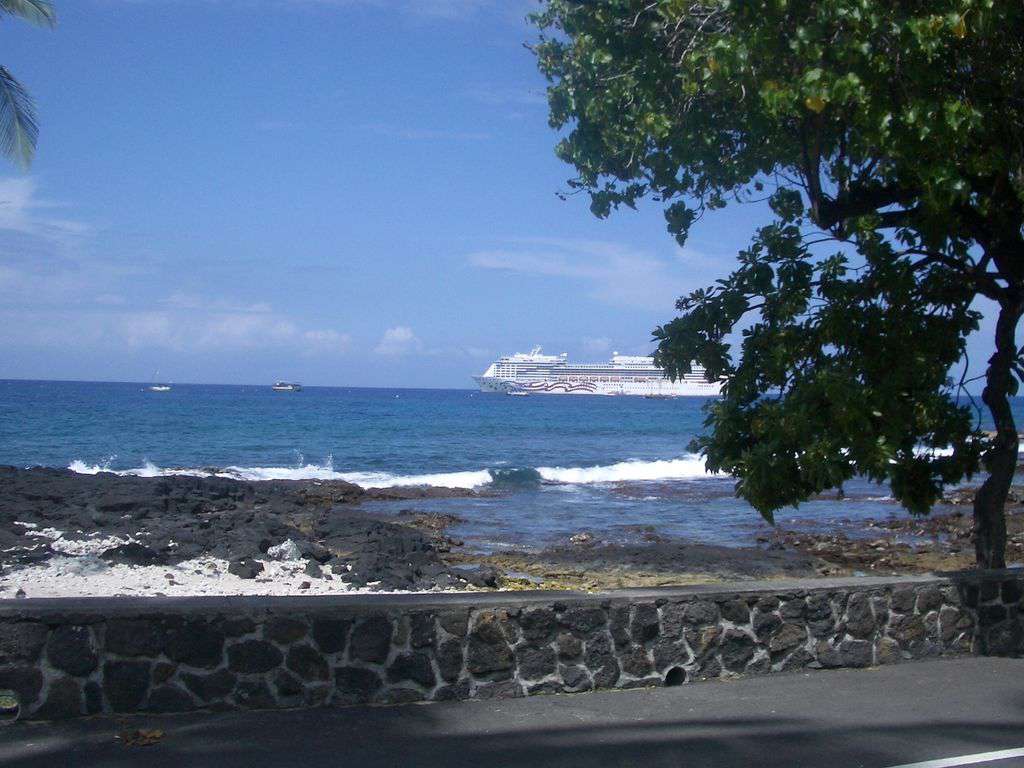 In town, a stroll down Alii Drive affords this beautiful vista!