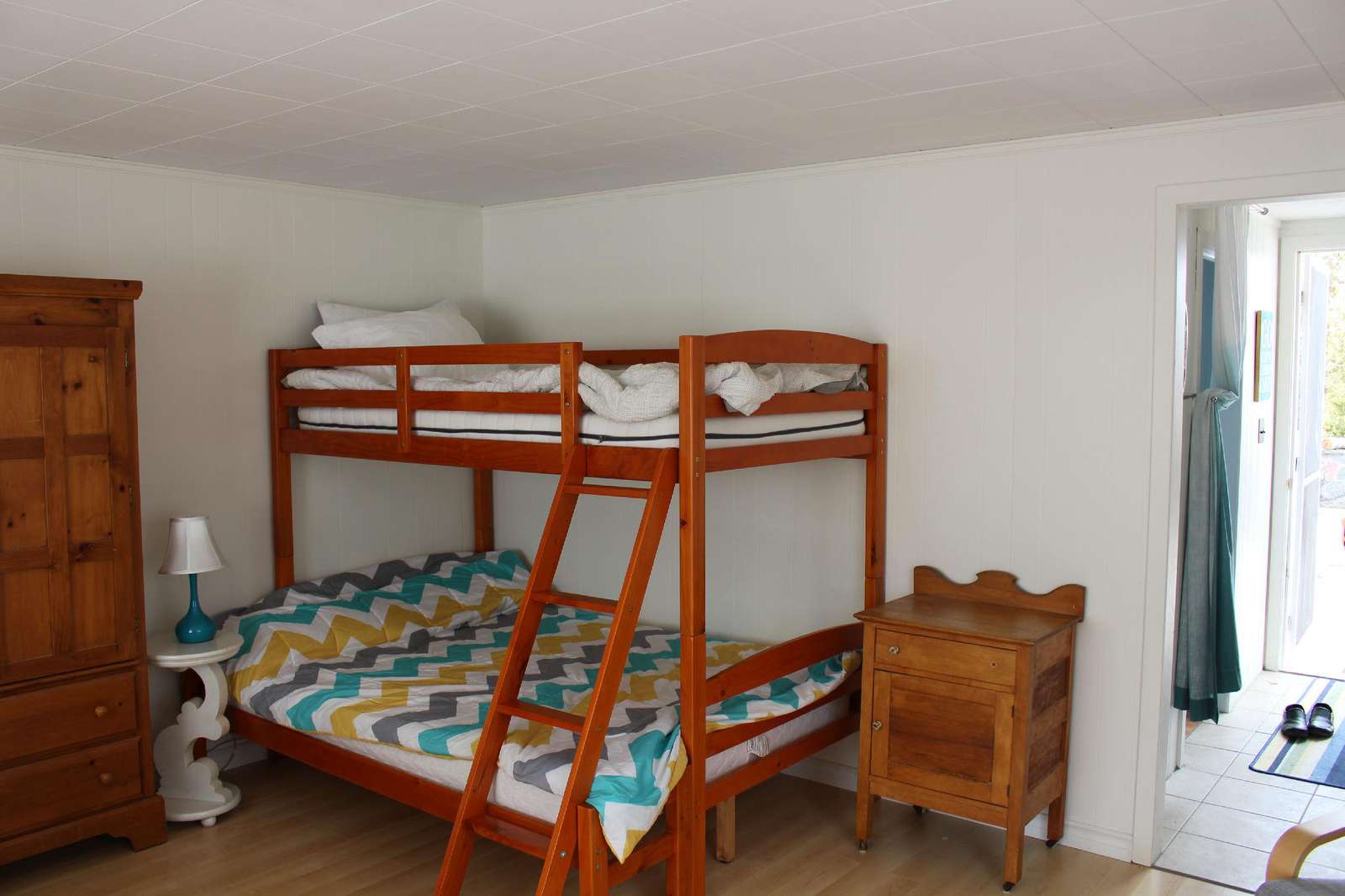 Bunk w/ Double Below in the Bunkie