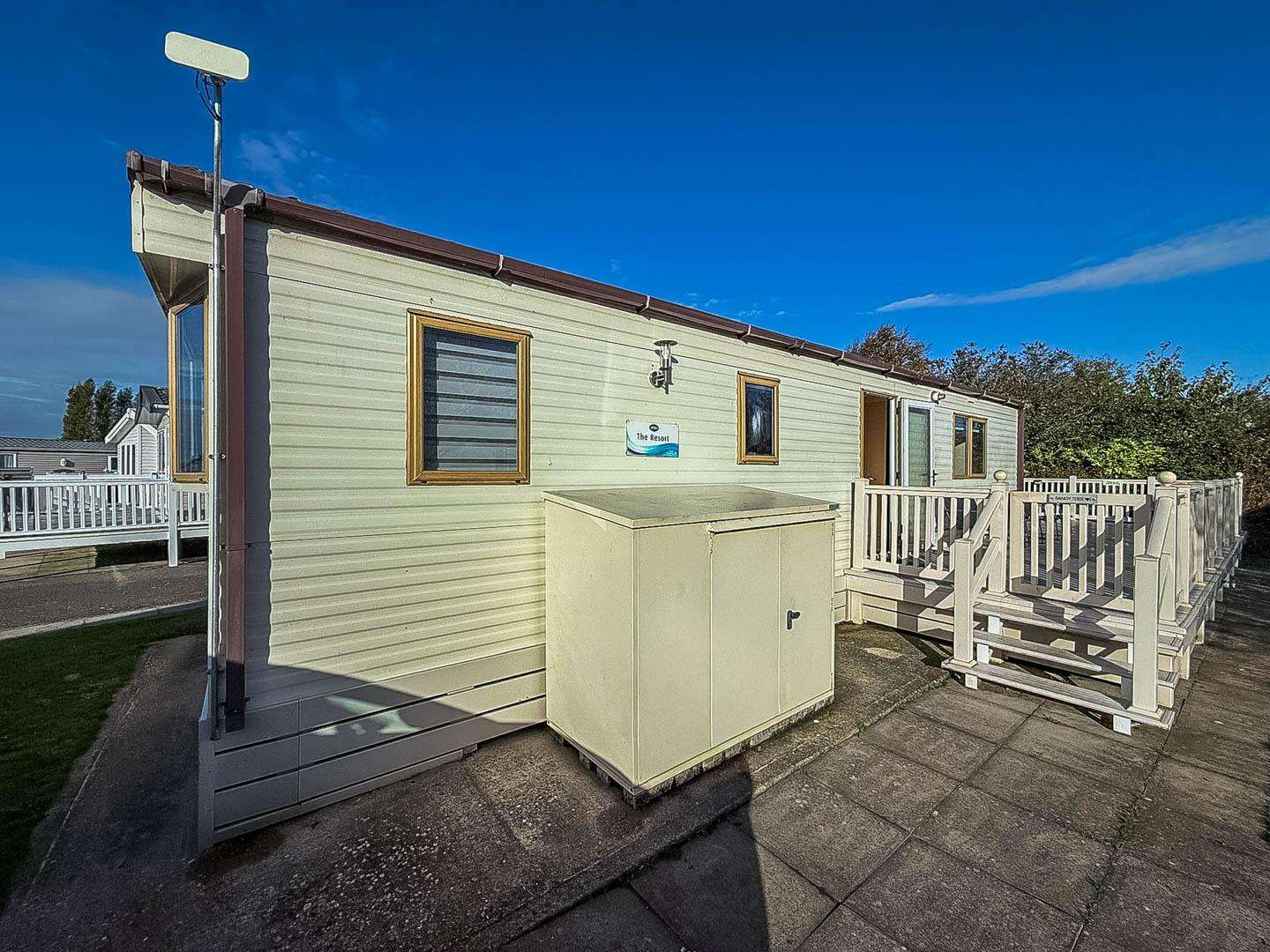 Located just a short stroll from the golden sands of Hunstanton beach, this dog-friendly, 6 berth caravan with decking located on Manor Park Holiday Park offers the perfect base for building sandcastles by day and enjoying quality time together by night. - property
