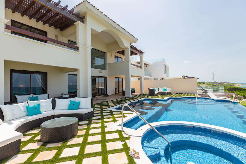 Hot tub and views of the house