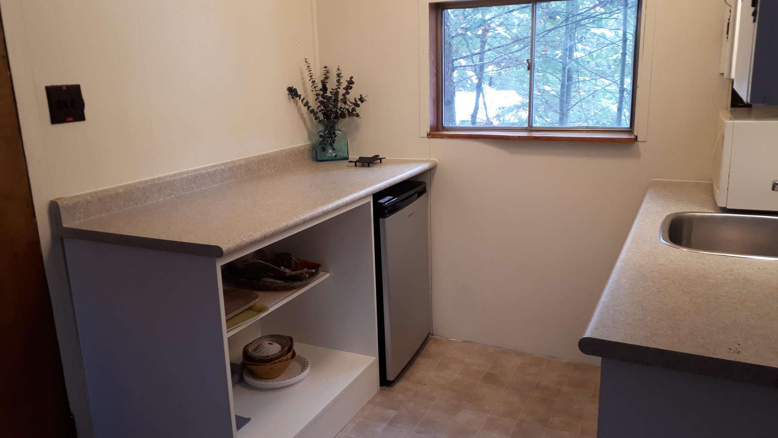 Bunkie Kitchenette