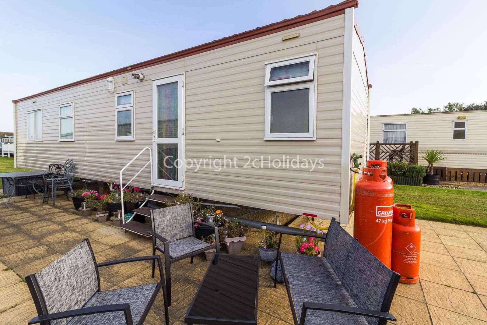 Great family holidays at Broadland Sands Holiday Park.
