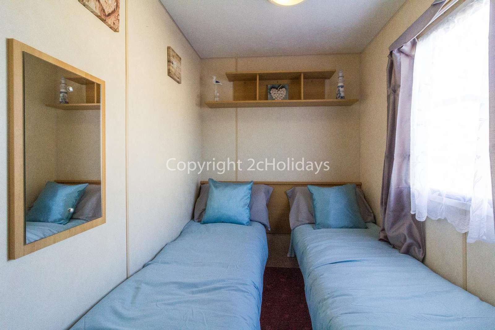 Affordable holidays in Essex with 2cHolidays