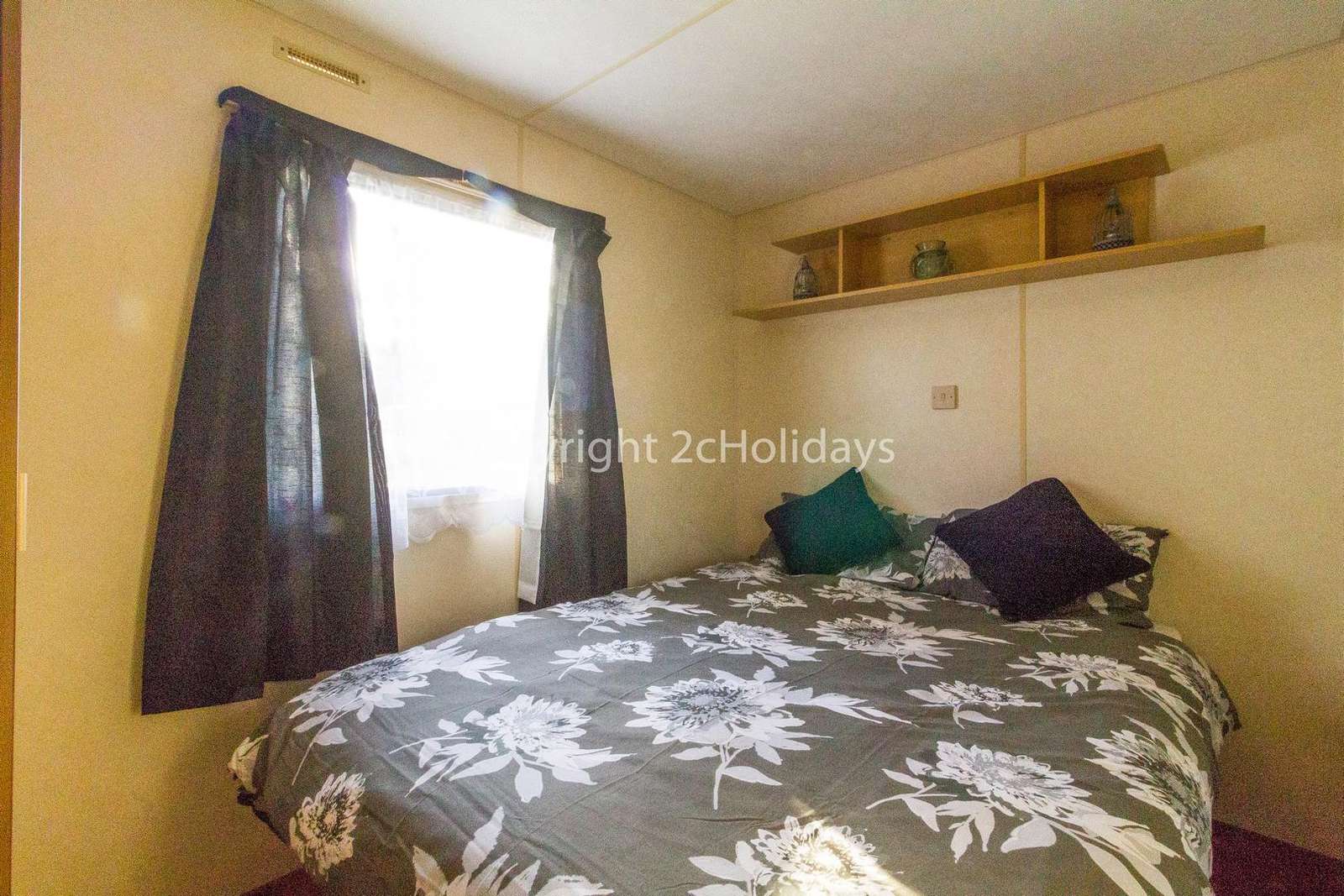 Static home for hire at the Seawick Holiday Park