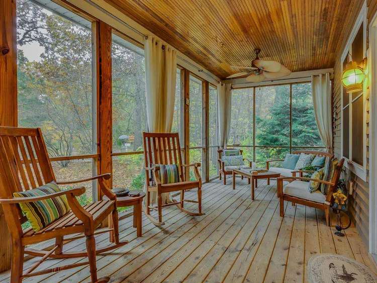 New Buffalo Michigan Toprated New Buffalo Vacation Home Rentals WAYA Rentals