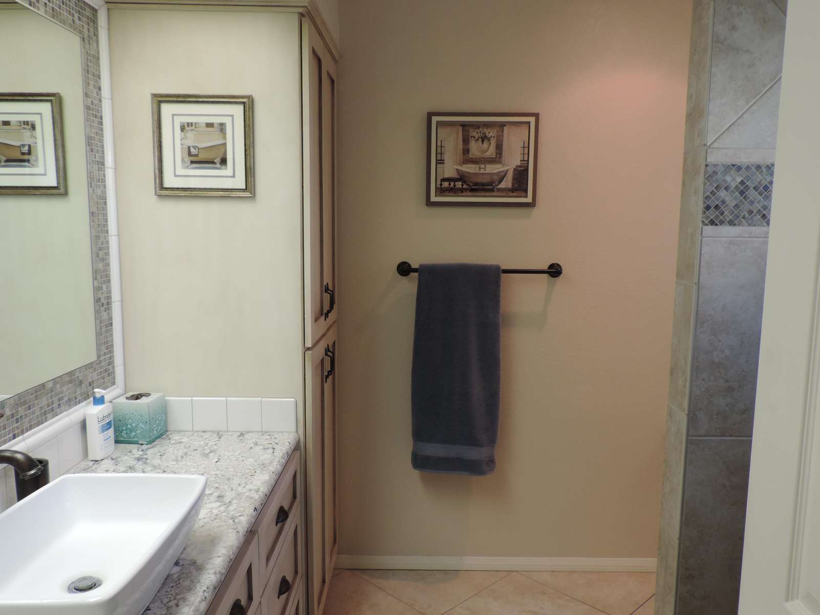 Master Bath2