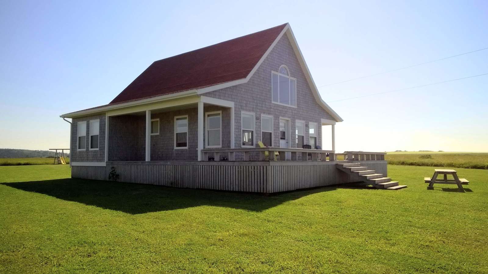 Seaview Beach Cottage - The Deans List-PEI Vacation Cottages