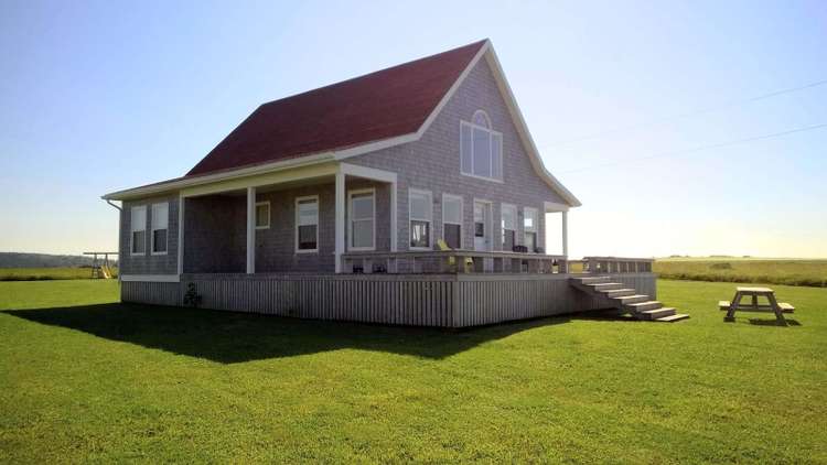 Seaview Beach Cottage Preview 0