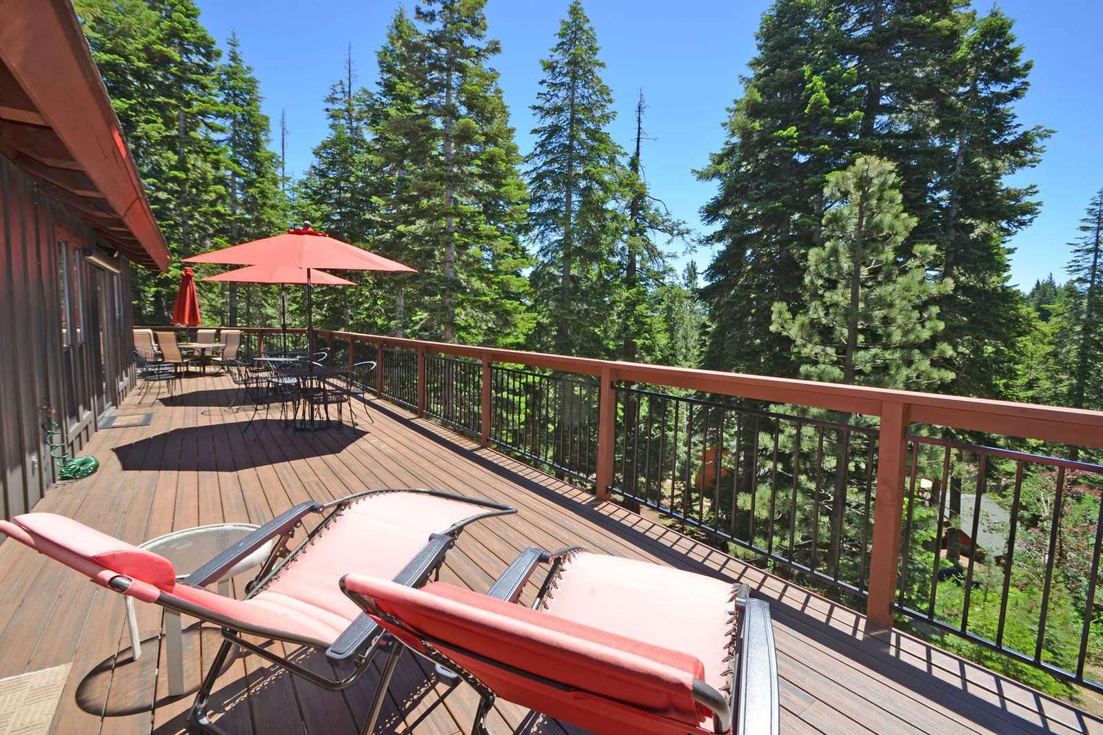 Sunny Deck