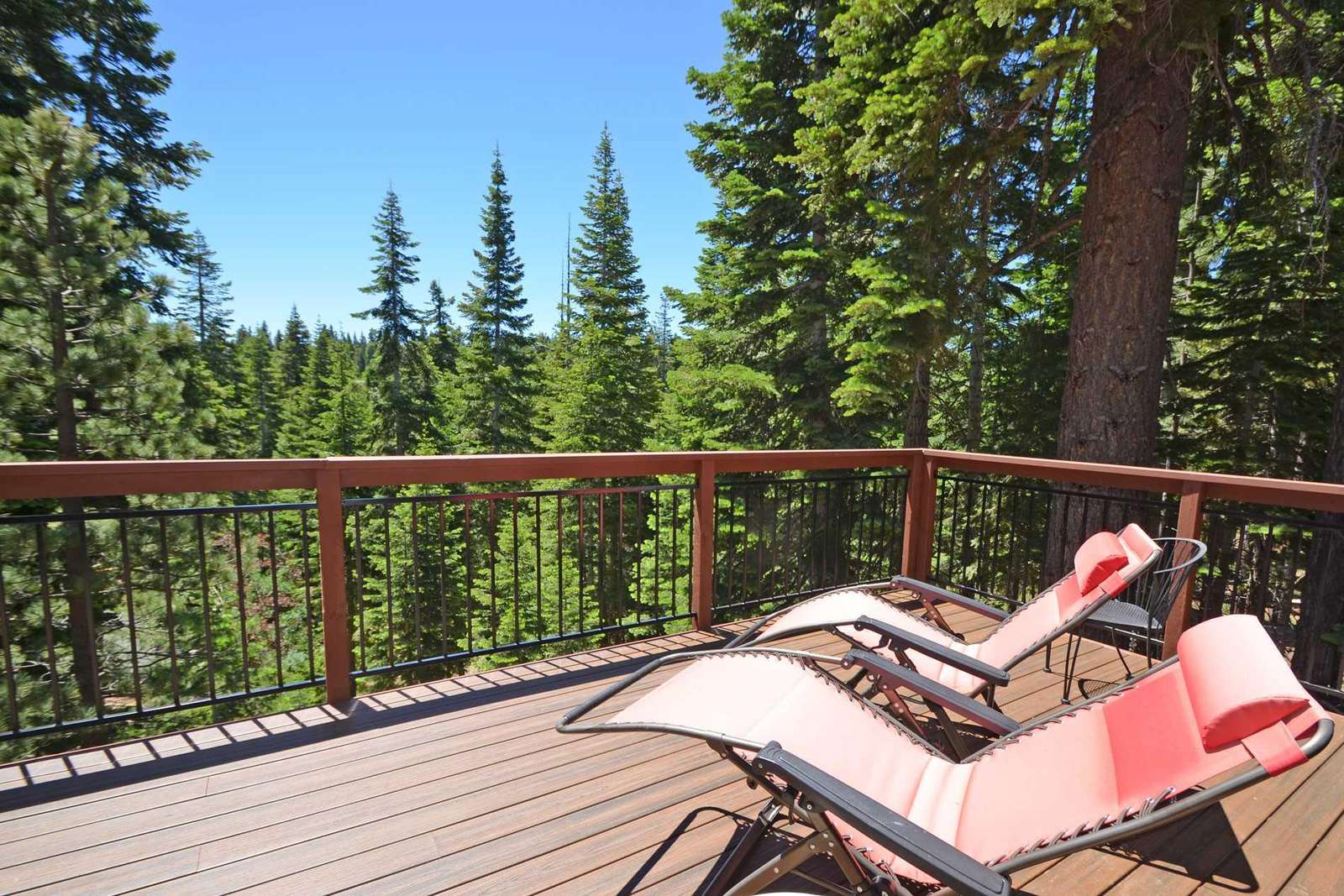 Sunny Deck