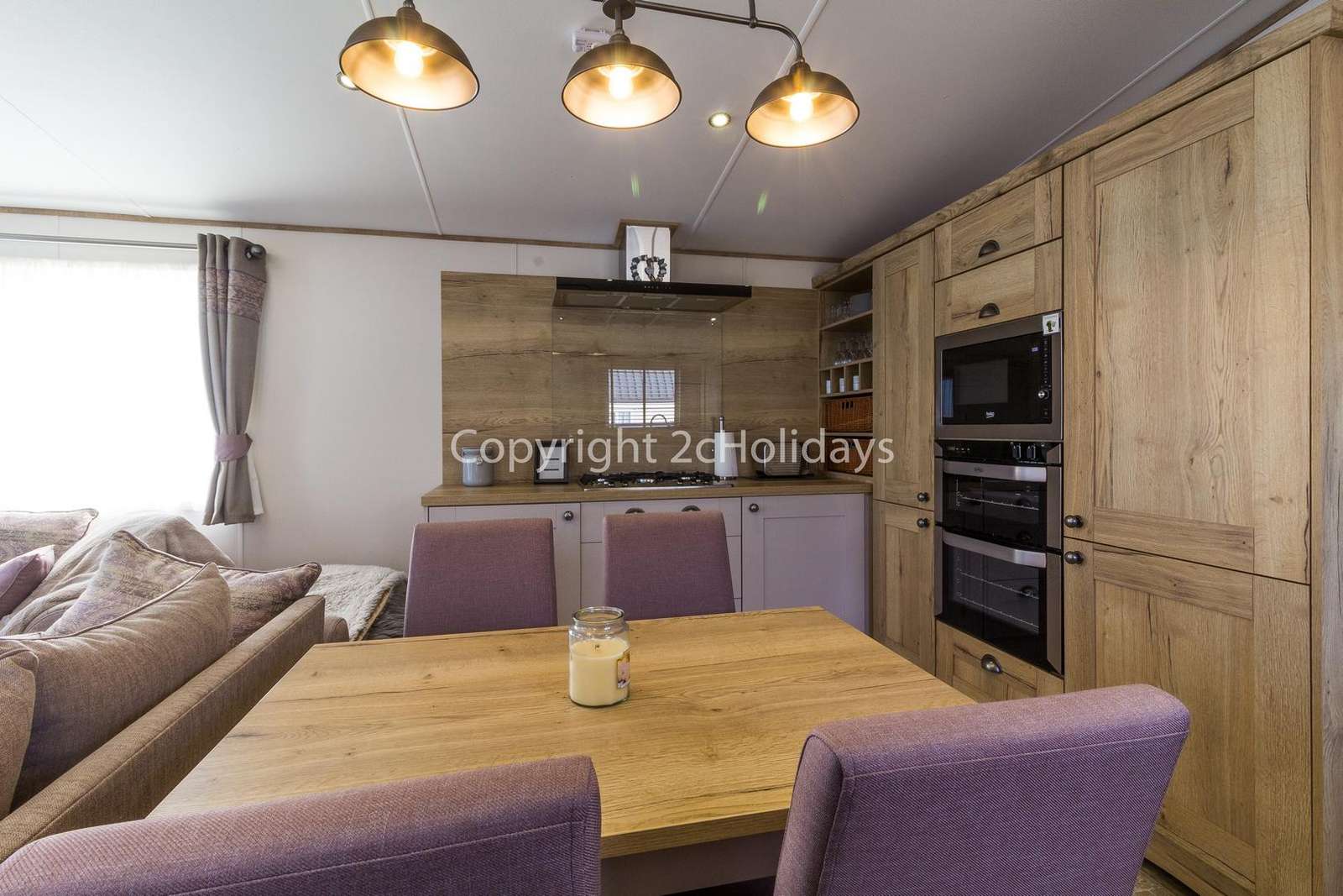 Static home for hire at the Hopton Holiday Village