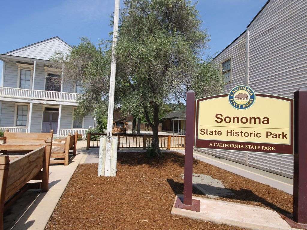 Petite Sirah / Sonoma Bungalows - Review of Sonoma Bungalows, Sonoma, CA -  Tripadvisor