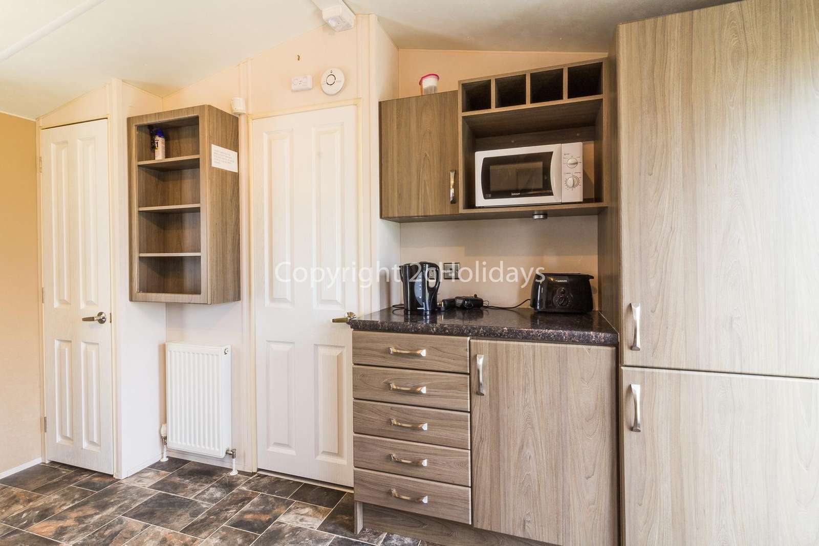 Come and stay in this private accommodation at California Cliffs Holiday Park.