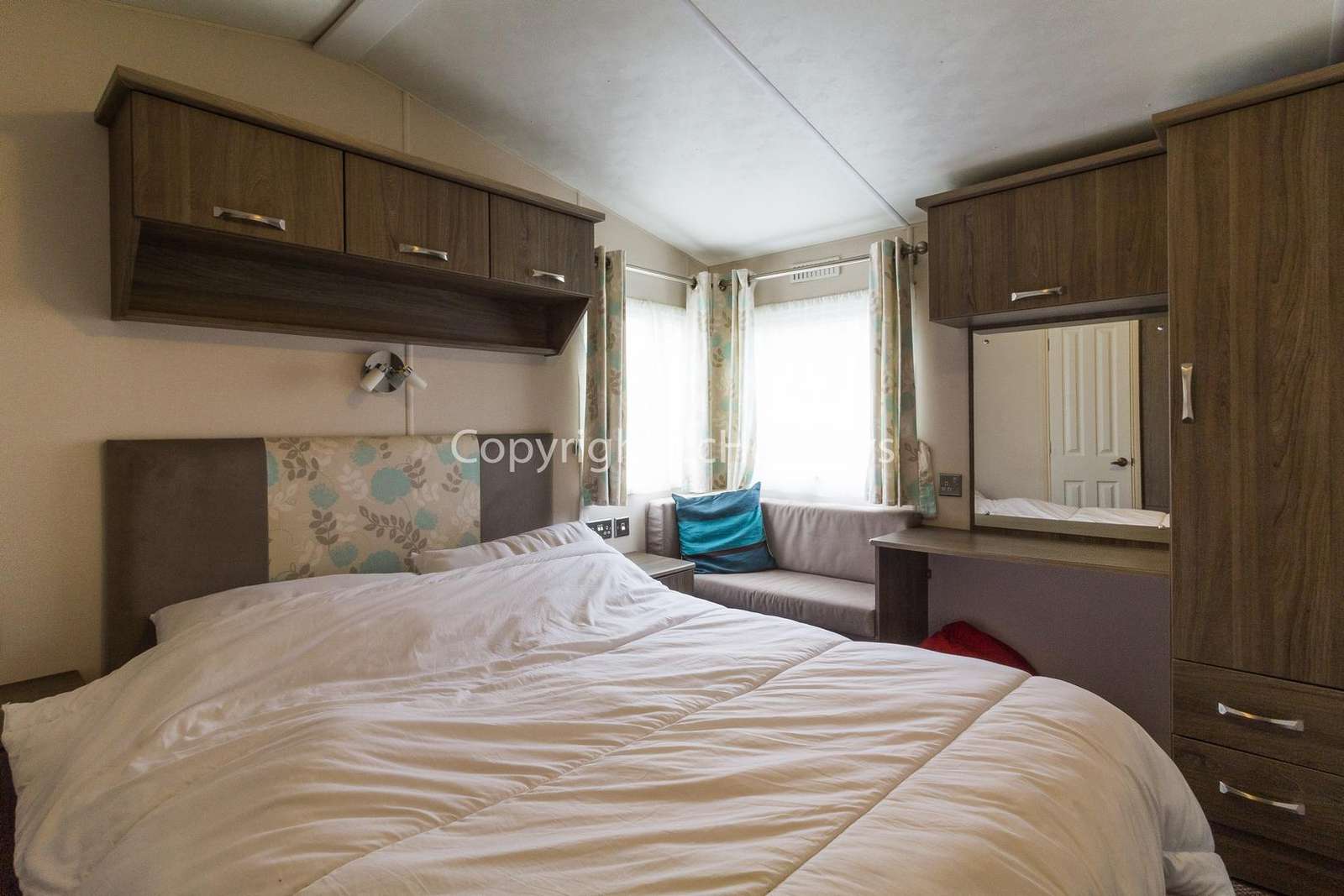 Check out our great reviews on Google for California Cliffs Holiday Park.
