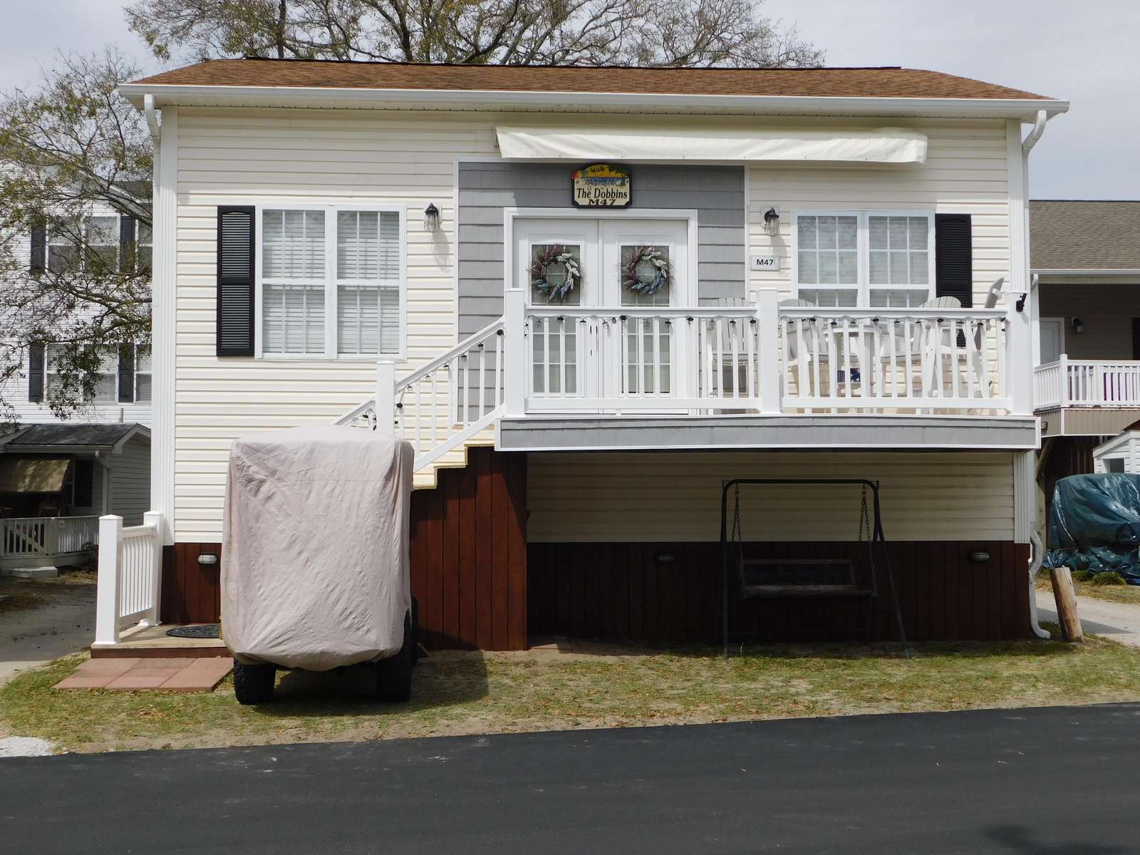 M-47 AWESOME location walk to all amenities