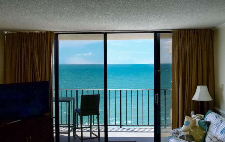 Royal Gardens Ocean Front #1014 Preview 0
