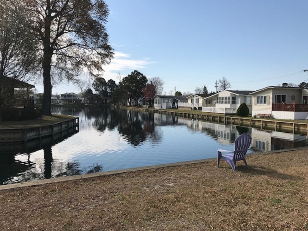 458 Sandpebble Waterfront Coastal Lifestyle Properties