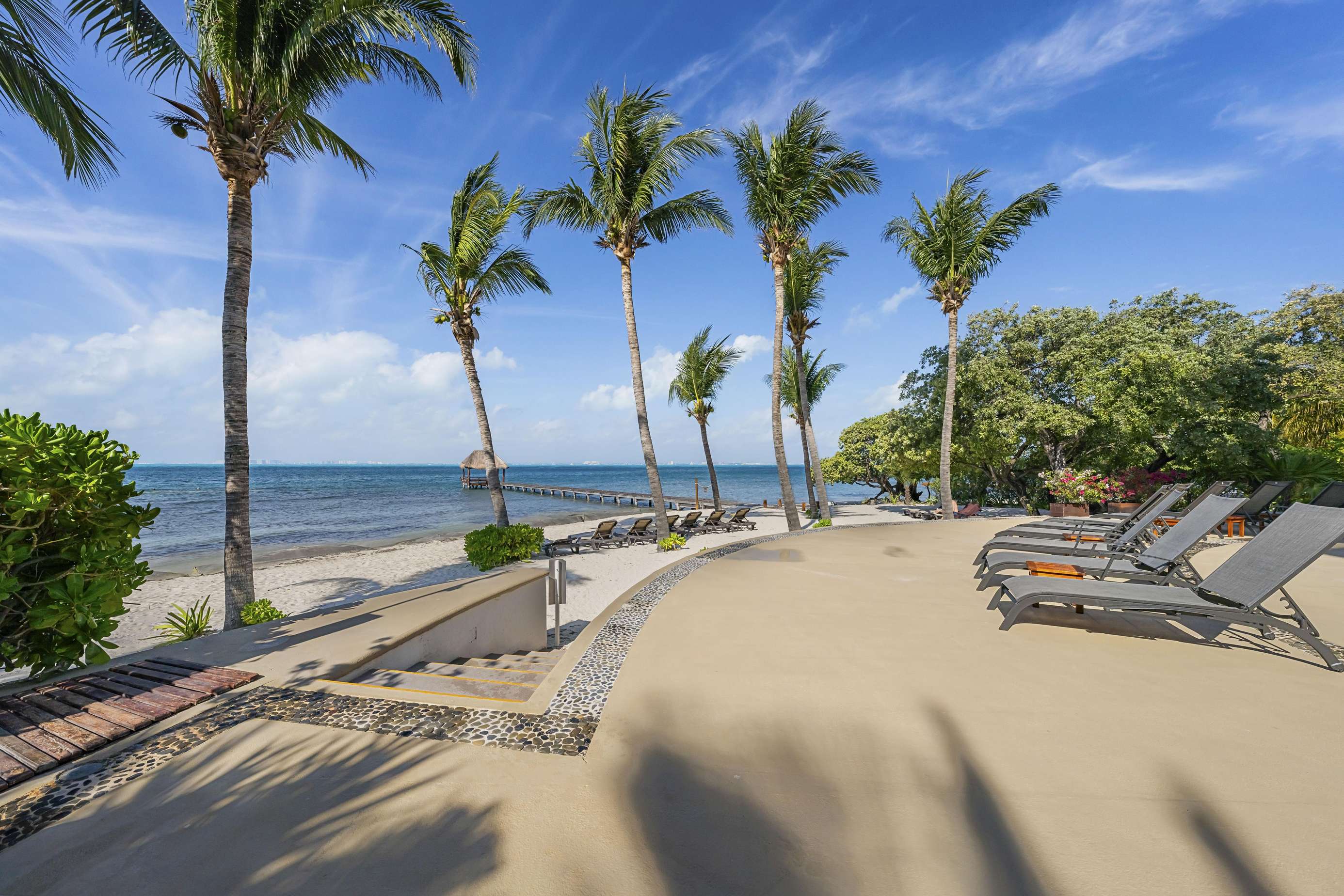 Puerta Al Mar – Penthouse 501 | Everything Isla