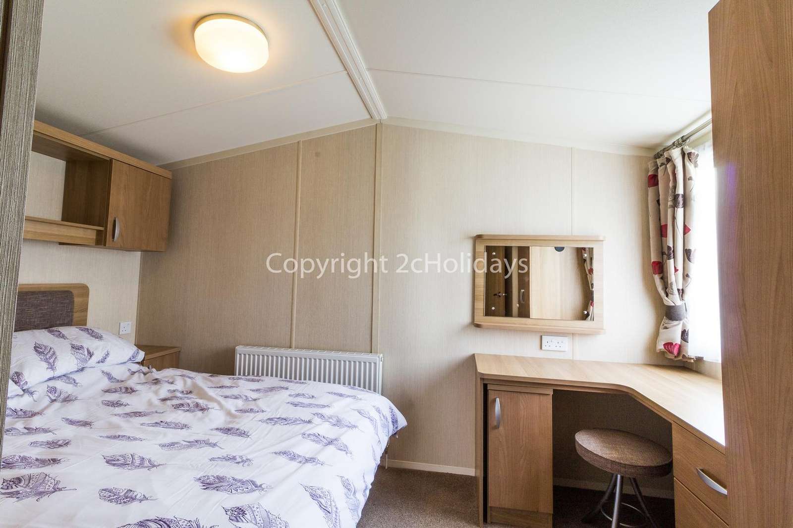 Great size master bedroom with an en-suite!