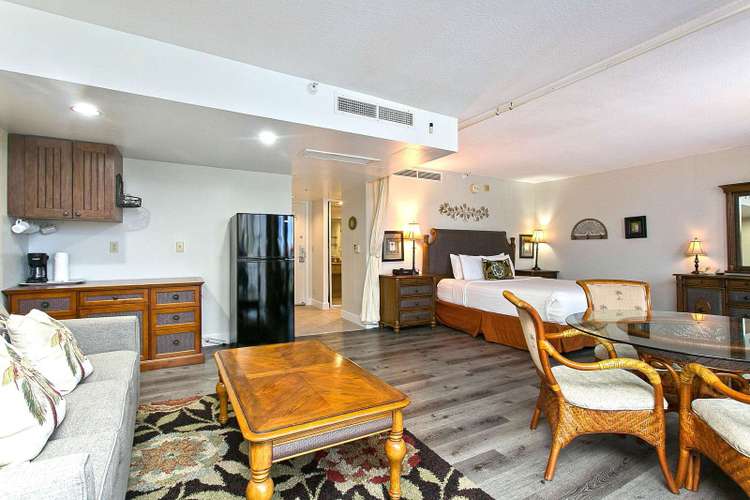 Palms Waikiki 506 +Parking Preview 0