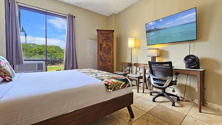 Waikiki Grand Suite 216 Preview 0