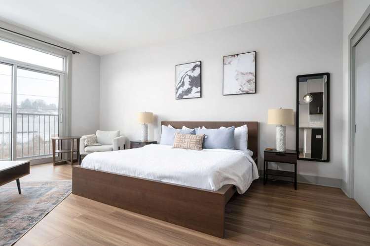 Studio King Suite with Kitchen | 303 Preview 0
